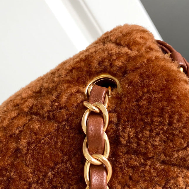 CHANEL 25S FLAP BAG 18 CM IN BROWN WOOL AND LAMBSKIN