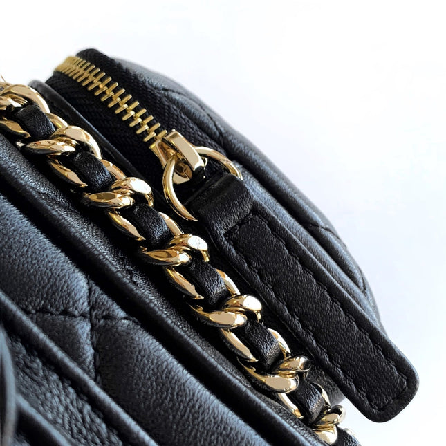 CHANEL 25S CAMERA BAG 23 IN BLACK LAMBSKIN WITH GOLD HARDWARE