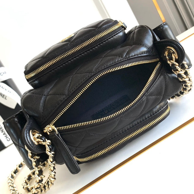CHANEL 25S CAMERA BAG 23 IN BLACK LAMBSKIN WITH GOLD HARDWARE