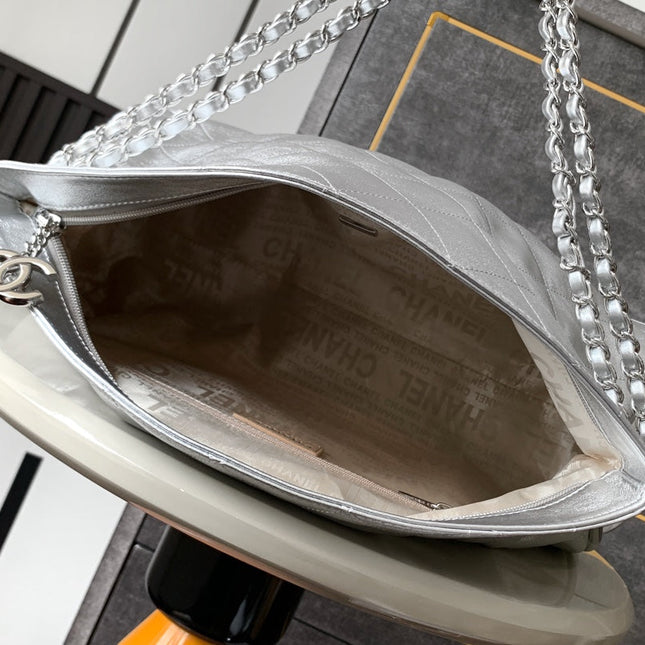 CHANEL 25S HOBO BAG 40 CM IN SILVER LAMBSKIN