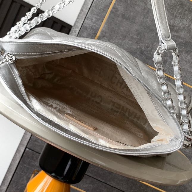 CHANEL 25S HOBO BAG 30 CM IN SILVER LAMBSKIN