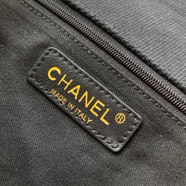 CHANEL 25S CLASSIC FLAP 26 CM IN GUNMETAL BLACK CANVAS EMBROIDERED MOTIF WITH GOLD HARDWARE
