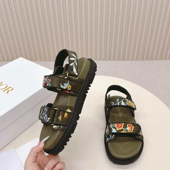 DIOR BACK-STRAP SANDALS 25S IN MOSS GREEN CALFSKIN EMBROIDERED WITH PETITES FLEURS