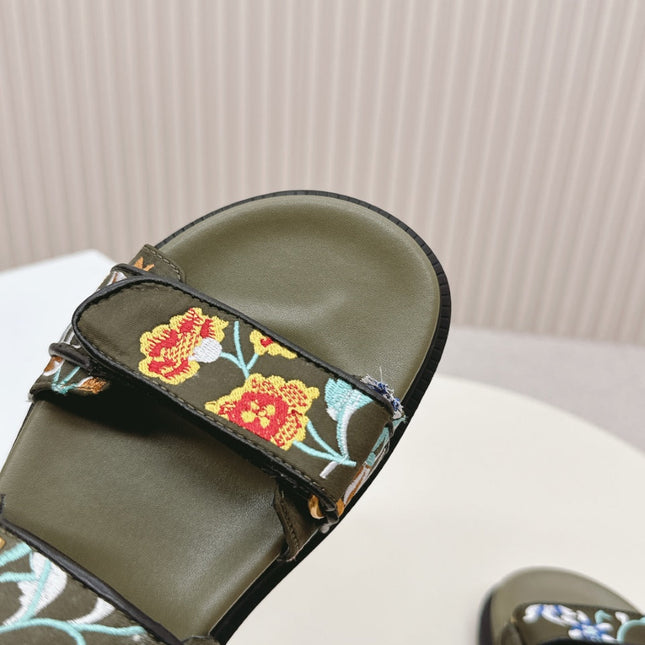 DIOR BACK-STRAP SANDALS 25S IN MOSS GREEN CALFSKIN EMBROIDERED WITH PETITES FLEURS