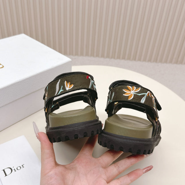 DIOR BACK-STRAP SANDALS 25S IN MOSS GREEN CALFSKIN EMBROIDERED WITH PETITES FLEURS