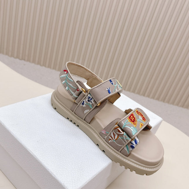 DIOR BACK-STRAP SANDALS 25S IN BEIGE CALFSKIN EMBROIDERED WITH PETITES FLEURS