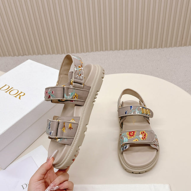 DIOR BACK-STRAP SANDALS 25S IN BEIGE CALFSKIN EMBROIDERED WITH PETITES FLEURS