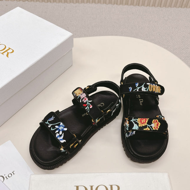 DIOR BACK-STRAP SANDALS 25S IN BLACK CALFSKIN EMBROIDERED WITH PETITES FLEURS
