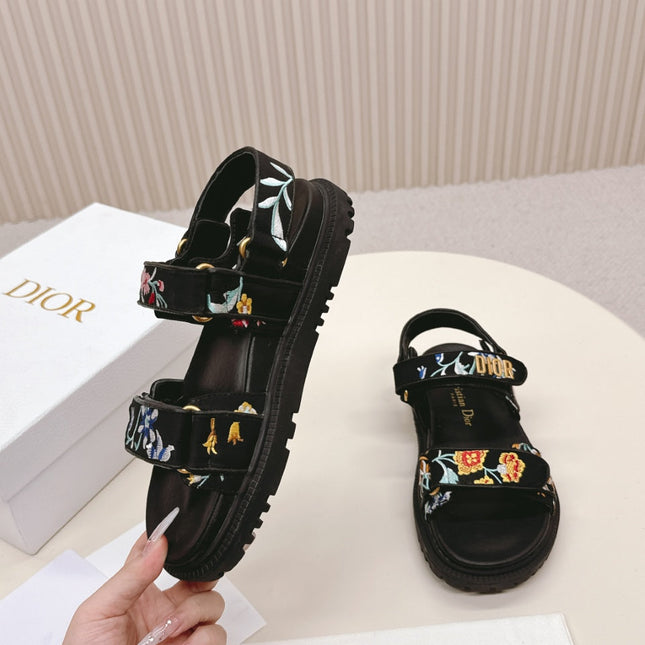 DIOR BACK-STRAP SANDALS 25S IN BLACK CALFSKIN EMBROIDERED WITH PETITES FLEURS