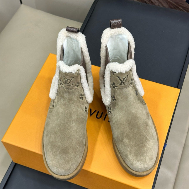 ASPEN CHELSEA ANKLE BOOTS IN ECRU BEIGE MONOGRAM-DEBOSSED SUEDE