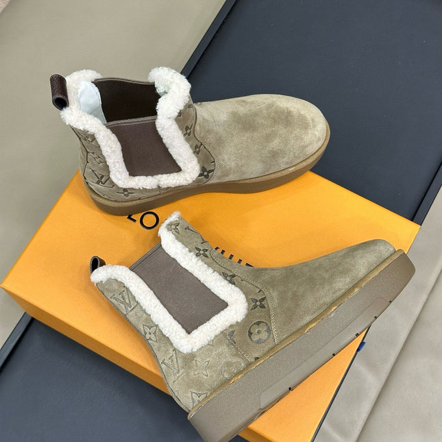 ASPEN CHELSEA ANKLE BOOTS IN ECRU BEIGE MONOGRAM-DEBOSSED SUEDE