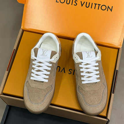 STADIUM SNEAKER IN KHAKI BROWN EMBOSSED MONOGRAM SUEDE