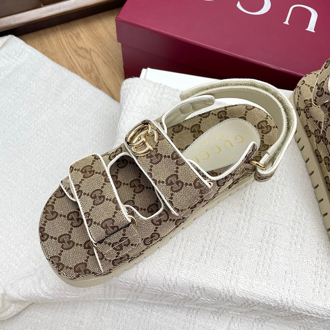 GG CLASSIC SANDALS 25S IN BEIGE FABRIC WITH GOLD HARDWARE
