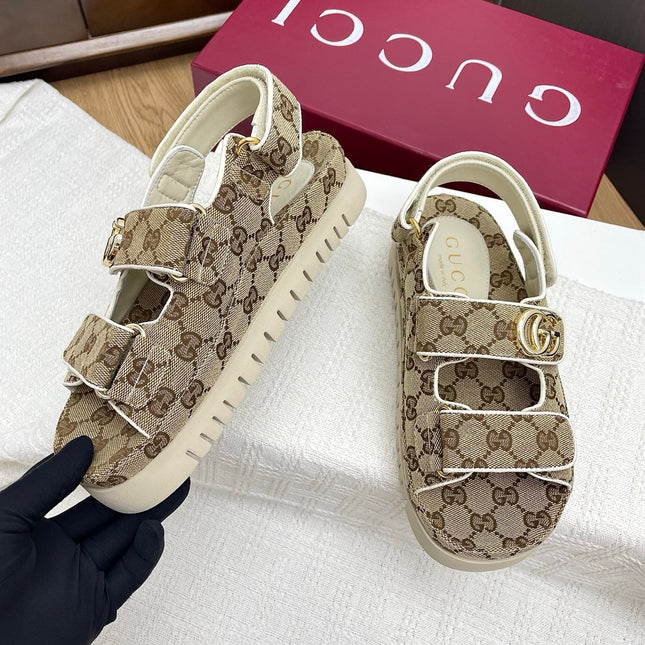 GG CLASSIC SANDALS 25S IN BEIGE FABRIC WITH GOLD HARDWARE
