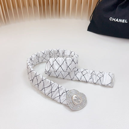 CC ELASTIC 30 MM BELT HEART BUCKLE IN WHITE EMBROIDERED CALFSKIN GOLD HARDWARE ATTACH RHINSTONES