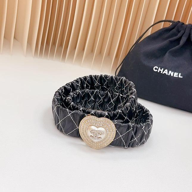 CC ELASTIC 30 MM BELT HEART BUCKLE IN BLACK EMBROIDERED CALFSKIN GOLD HARDWARE ATTACH RHINSTONES