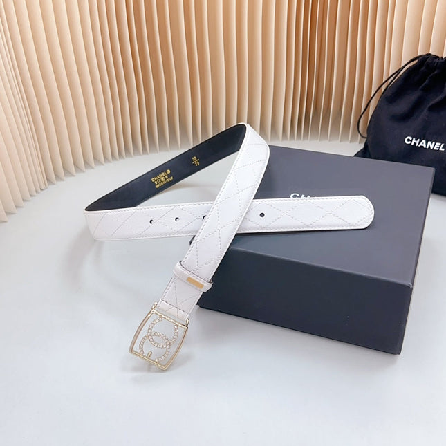 CC 30 MM BELT SQUARE BUCKLE IN WHITE EMBROIDERED CALFSKIN GOLD HARDWARE ATTACH RHINSTONES