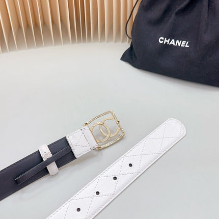 CC 30 MM BELT SQUARE BUCKLE IN WHITE EMBROIDERED CALFSKIN GOLD HARDWARE ATTACH RHINSTONES