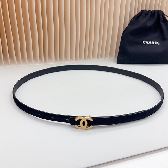CC BELT 15 MM IN BLACK SUEDE WITH GOLD HARDWARE