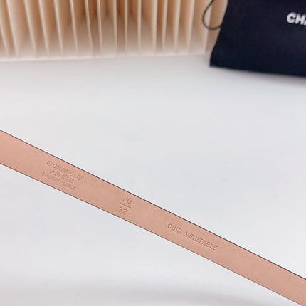 CC BELT 15 MM IN BLACK GRAINED CALFSKIN WITH GOLD HARDWARE