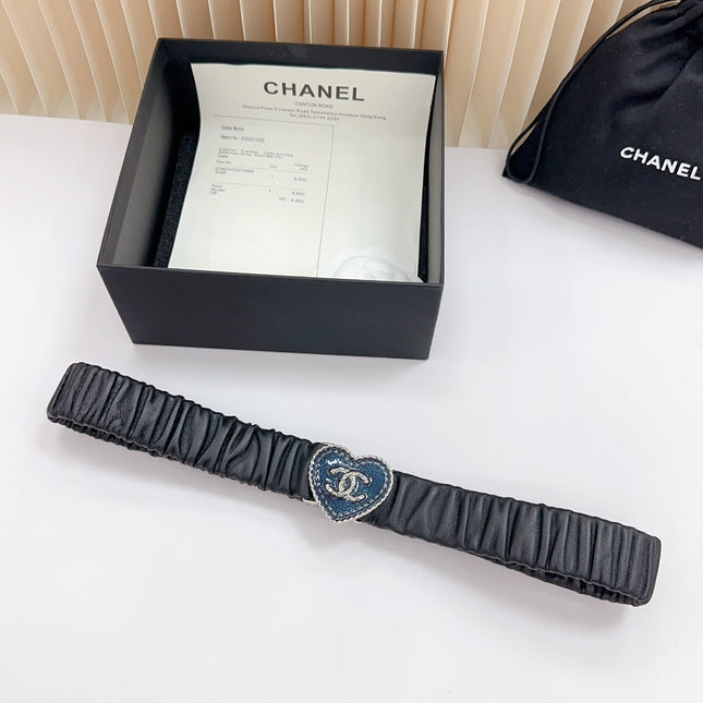 CC 30 MM ELASTIC BELT IN BLACK CALFSKIN SILVER HEART HARDWARE