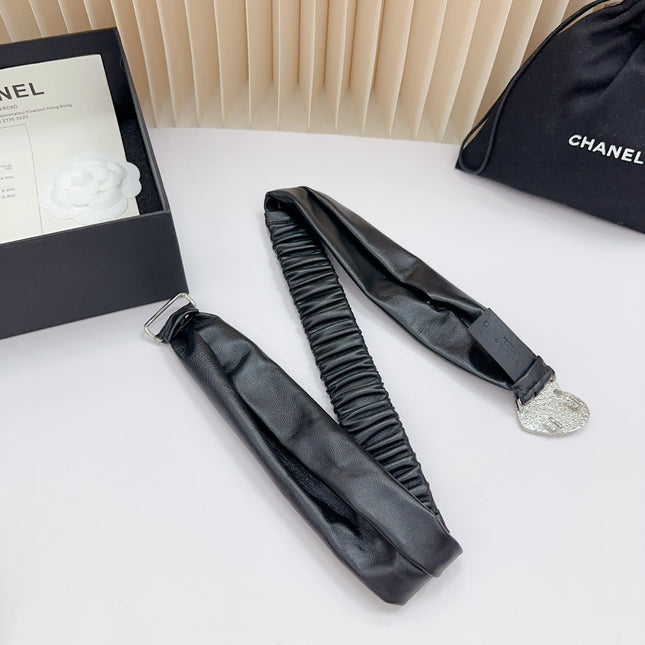 CC 50 MM ELASTIC BELT IN BLACK CALFSKIN SILVER HEART HARDWARE