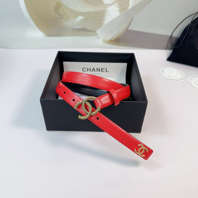 CC BELT 20 MM IN CHERRY RED CALFSKIN WITH GOLD BUCKLE AND LOGO