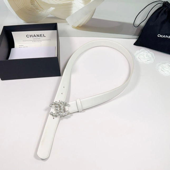 CC BELT 30 MM IN WHITE SMOOTH CALFSKIN WITH SILVER HARDWARE ATTACH PEARL