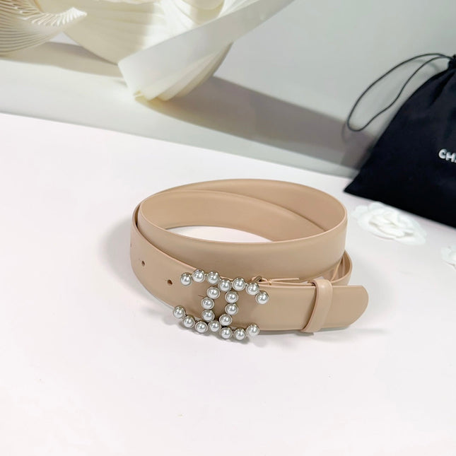 CC BELT 30 MM IN BISQUE BEIGE SMOOTH CALFSKIN WITH SILVER HARDWARE ATTACH PEARL