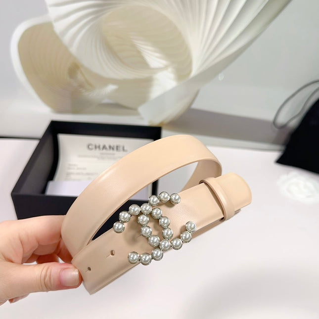CC BELT 30 MM IN BISQUE BEIGE SMOOTH CALFSKIN WITH SILVER HARDWARE ATTACH PEARL