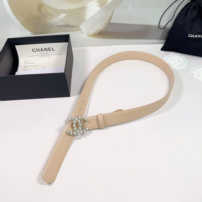 CC BELT 30 MM IN BISQUE BEIGE SMOOTH CALFSKIN WITH SILVER HARDWARE ATTACH PEARL