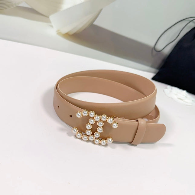 CC BELT 30 MM IN FRENCH BEIGE SMOOTH CALFSKIN WITH GOLD HARDWARE ATTACH PEARL