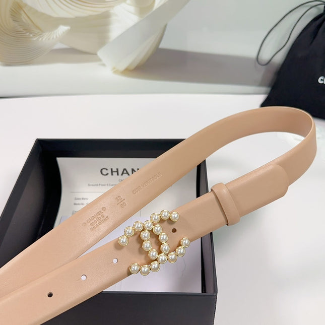 CC BELT 30 MM IN FRENCH BEIGE SMOOTH CALFSKIN WITH GOLD HARDWARE ATTACH PEARL