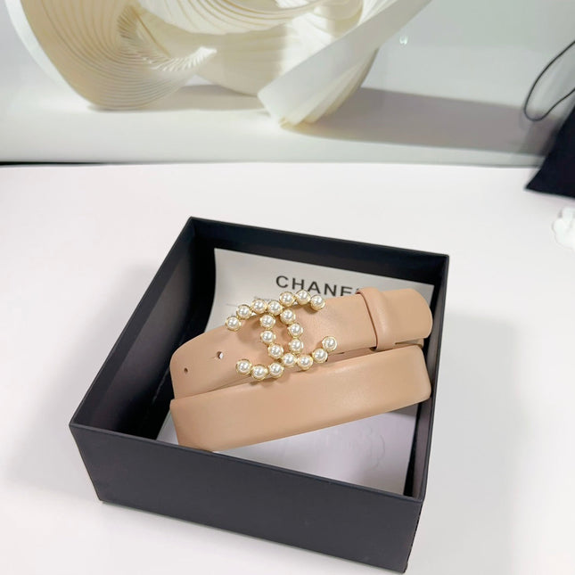 CC BELT 30 MM IN FRENCH BEIGE SMOOTH CALFSKIN WITH GOLD HARDWARE ATTACH PEARL