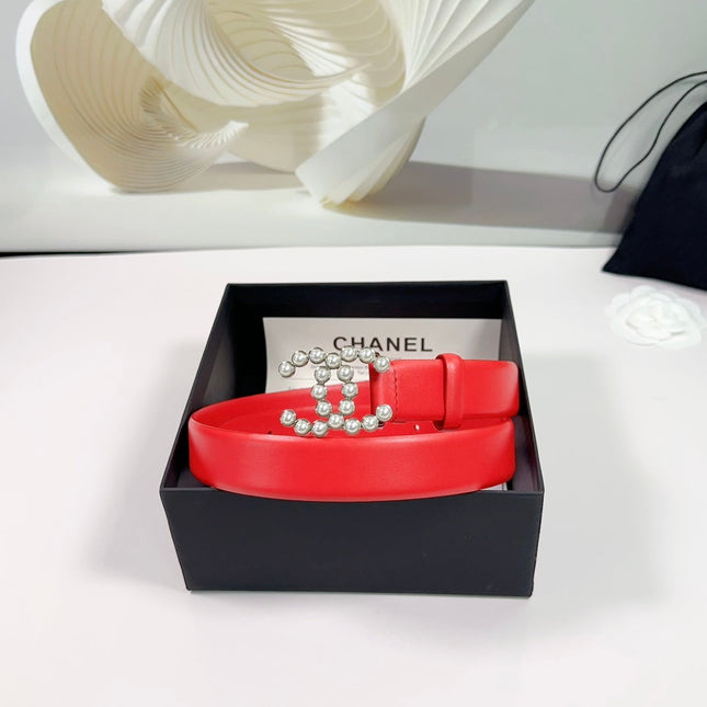 CC BELT 30 MM IN CRIMSON RED SMOOTH CALFSKIN WITH SILVER HARDWARE ATTACH PEARL