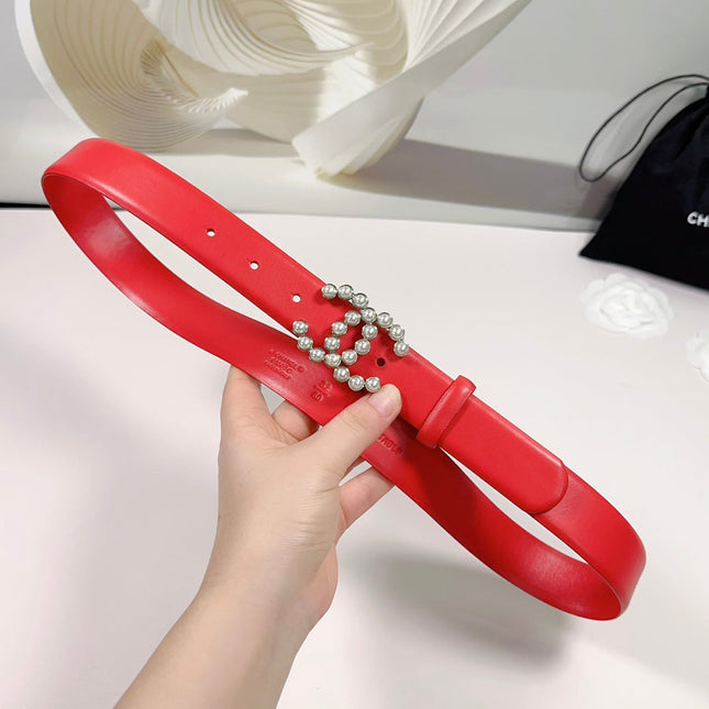 CC BELT 30 MM IN CRIMSON RED SMOOTH CALFSKIN WITH SILVER HARDWARE ATTACH PEARL