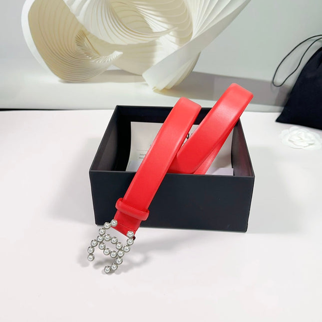 CC BELT 30 MM IN CRIMSON RED SMOOTH CALFSKIN WITH SILVER HARDWARE ATTACH PEARL