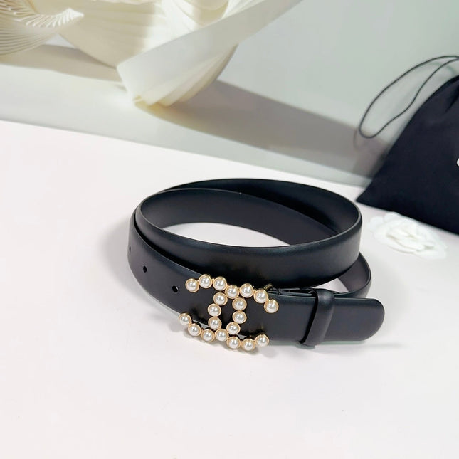 CC BELT 30 MM IN BLACK SMOOTH CALFSKIN WITH GOLD HARDWARE ATTACH PEARL