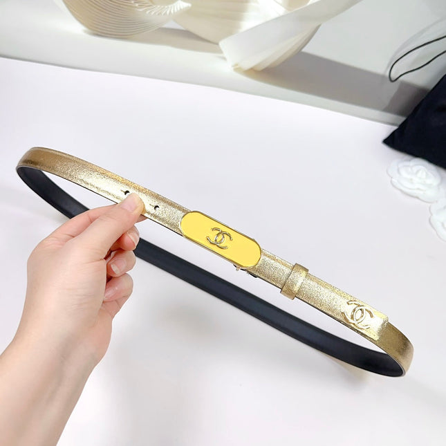 CC BELT 20 MM IN GOLD SMOOTH CALFSKIN WITH YELLOW METAL BUCKLE