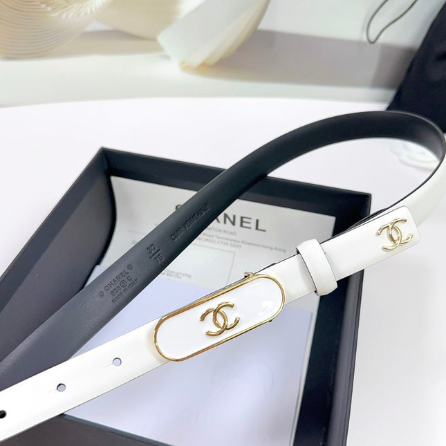 CC BELT 20 MM IN WHITE SMOOTH CALFSKIN WITH GOLD MIX WHITE METAL BUCKLE