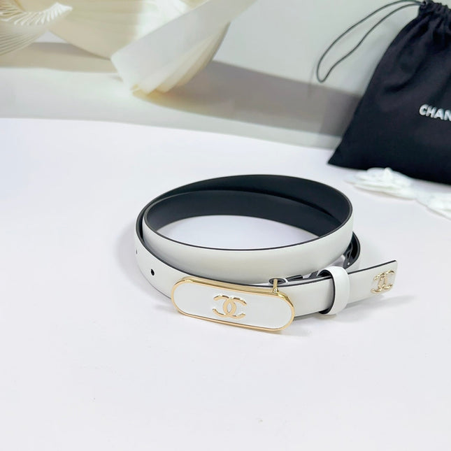 CC BELT 20 MM IN WHITE SMOOTH CALFSKIN WITH GOLD MIX WHITE METAL BUCKLE