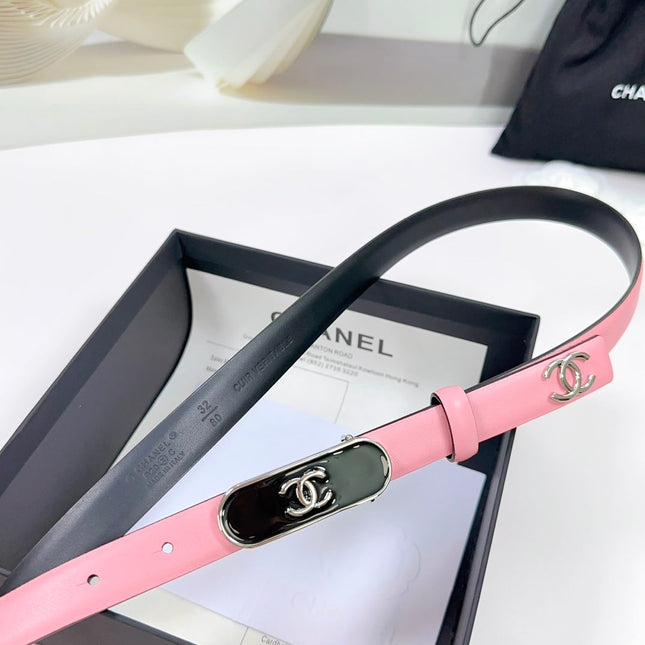 CC BELT 20 MM IN BRIGHT PINK CALFSKIN WITH SILVER MIX BLACK METAL BUCKLE