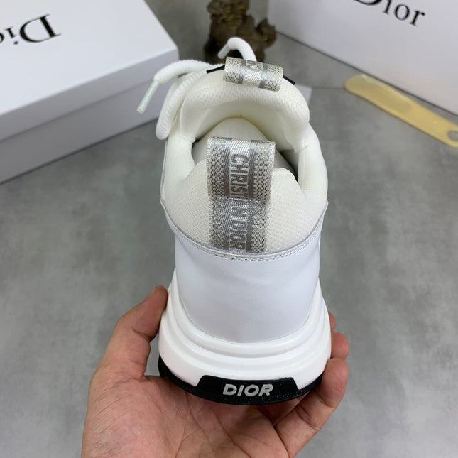 CD B24 SNEAKER BEIGE AND WHITE FABRIC