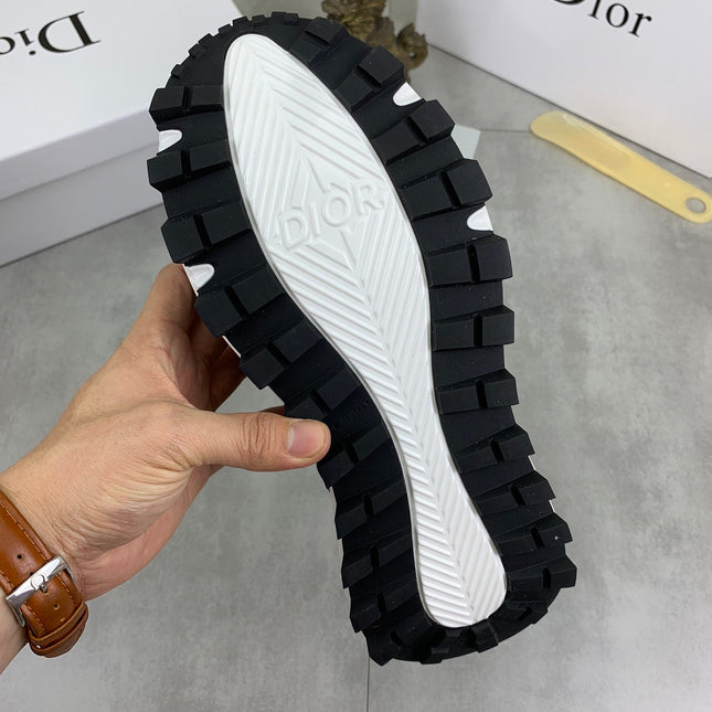 CD B24 SNEAKER NAVY AND GRAY FABRIC