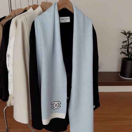 SCARF IN LIGHT BLUE CASHMERE 402422