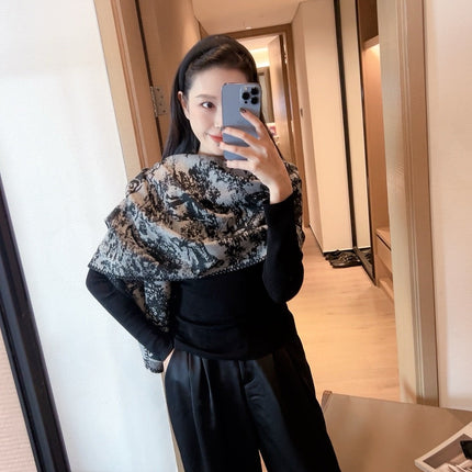 TRIANGLE EDGE SCARF 190 CM IN BLACK MIX WHITE WOOL AND CASHMERE 418535