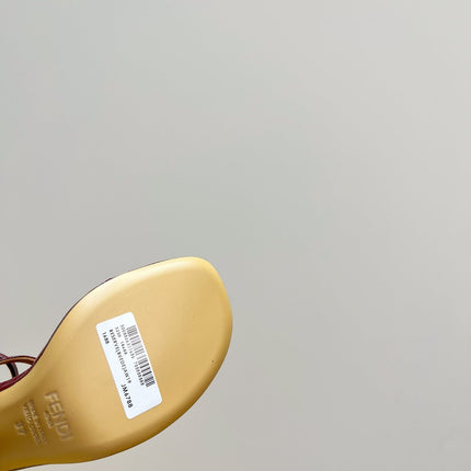 FENDI HIGH-HEELED 10 CM IN SANGRIA RED GLOSSY LAMBSKIN WITH GOLD HARDWARE