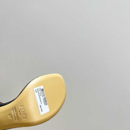 FENDI HIGH-HEELED 10 CM IN BLACK GLOSSY LAMBSKIN WITH GOLD HARDWARE