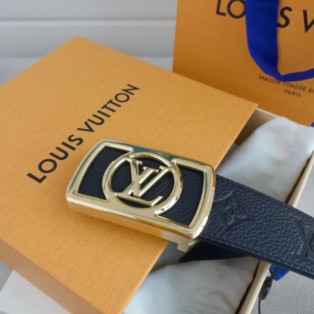 BELT 40MM IN BLACK TAURILLON CALFSKIN WITH EMBOSSED LOGO AND GOLD BUCKLE WITH ROUND LOGO CENTER