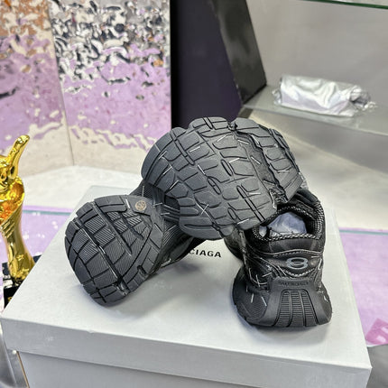 STAPLER SNEAKER IN BLACK MIX GRAY POLYURETHANE AND MESH